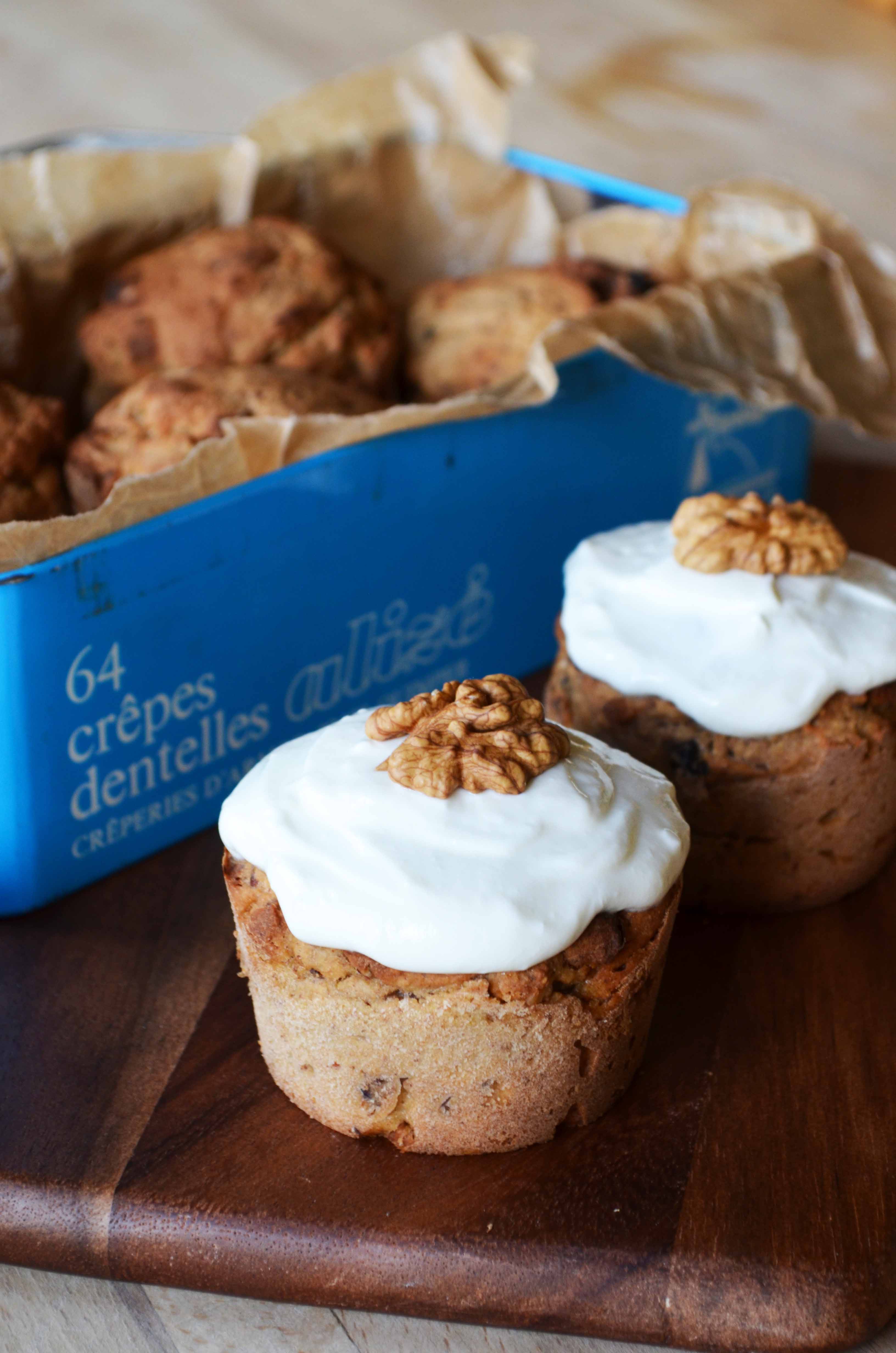 Apple Muffins with Walnuts, Cinnamon and Zante Currants