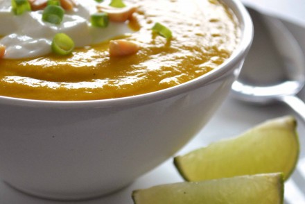 Recipe for spicy pumpkin and coconut soup. Delicious, filling, healthy and easy to make! Via That Healthy Kitchen
