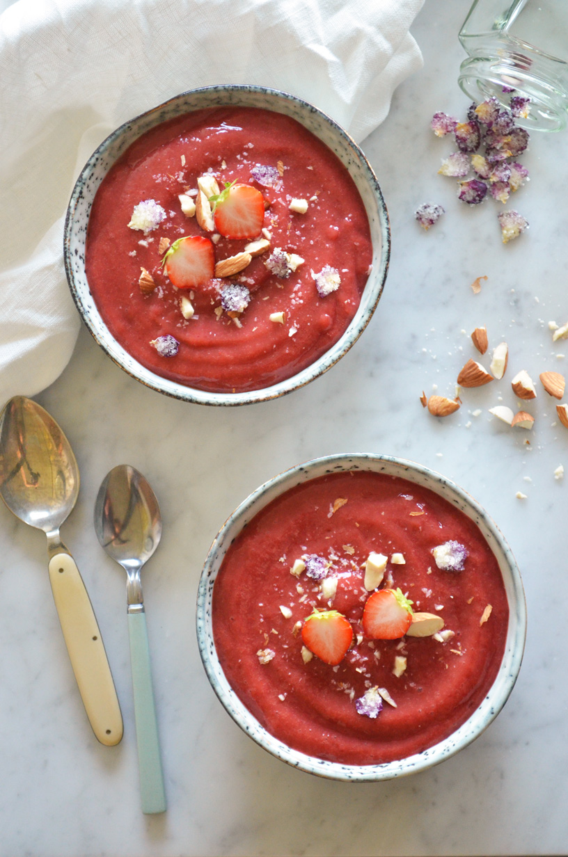 Dessert soup with rose, rhubarb and strawberries